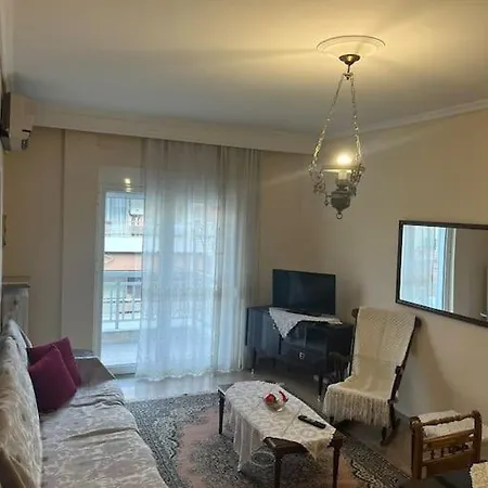 Venizelou Vintage Apartment *