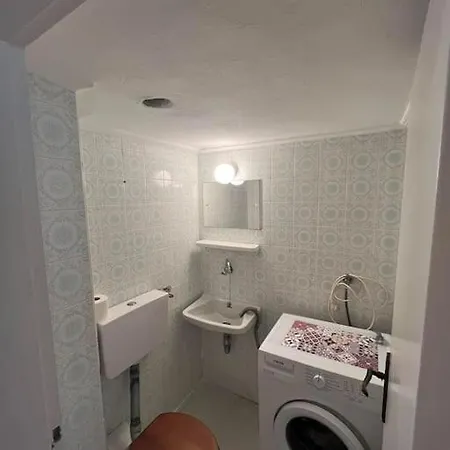 Venizelou Vintage Apartment *